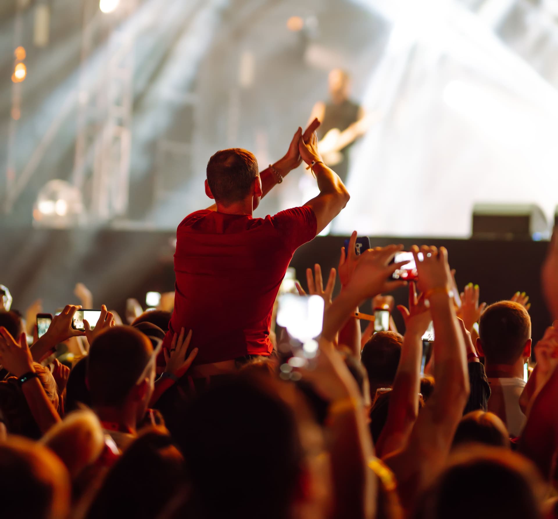 concert-shared-experience-music