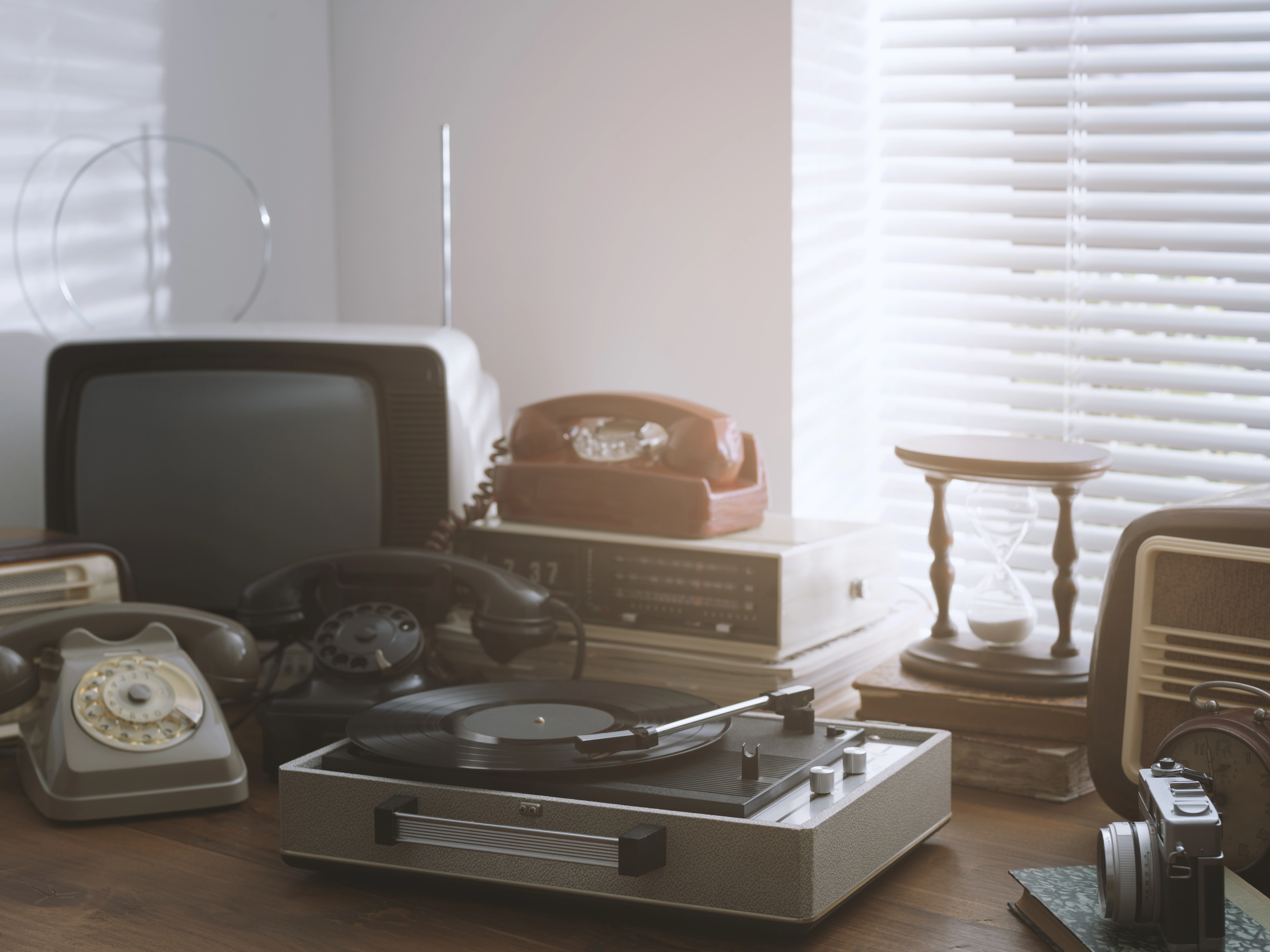 retro-telephones-television-radio-and-record-nostalgia.webp