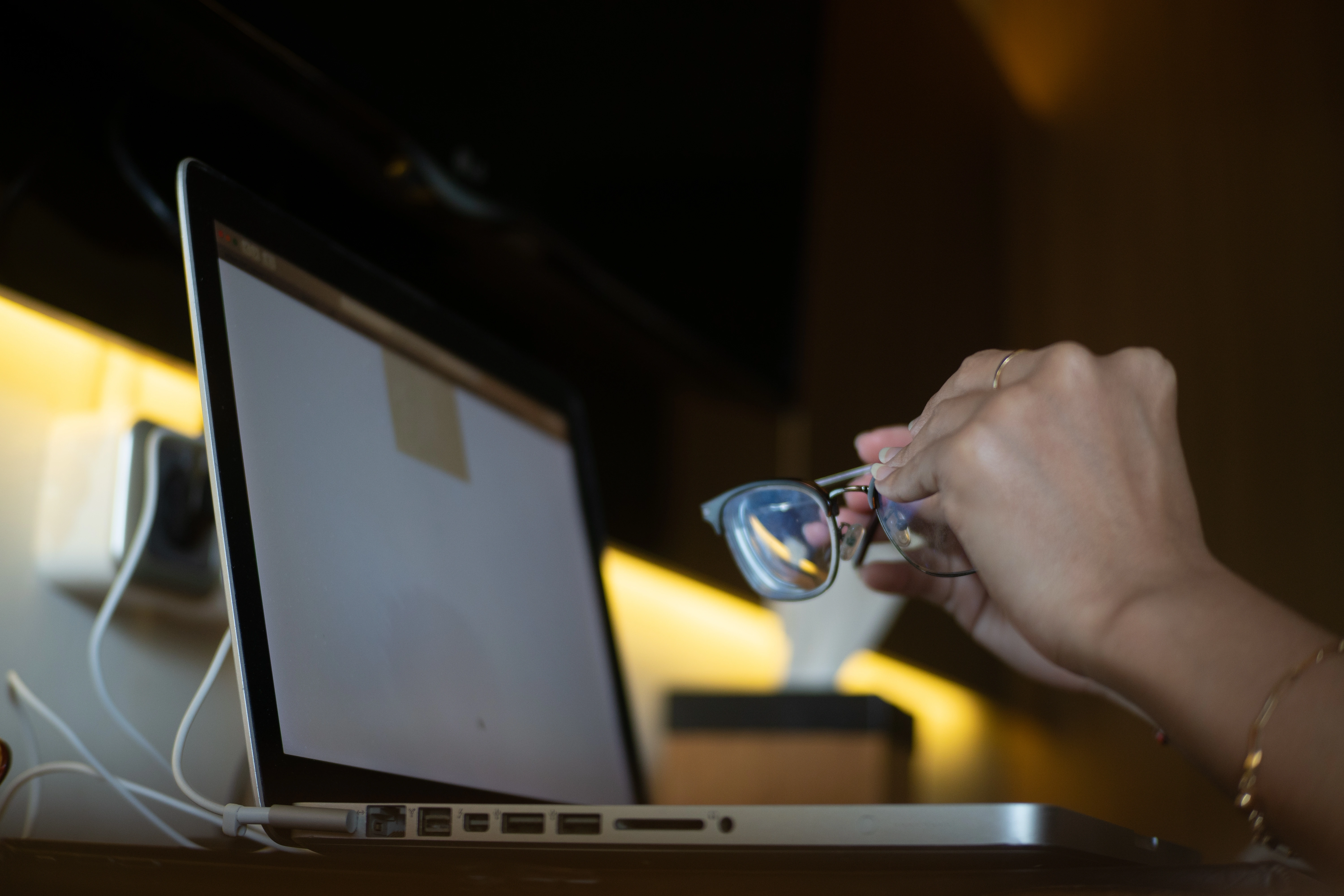 work-home-office-web-search.webp